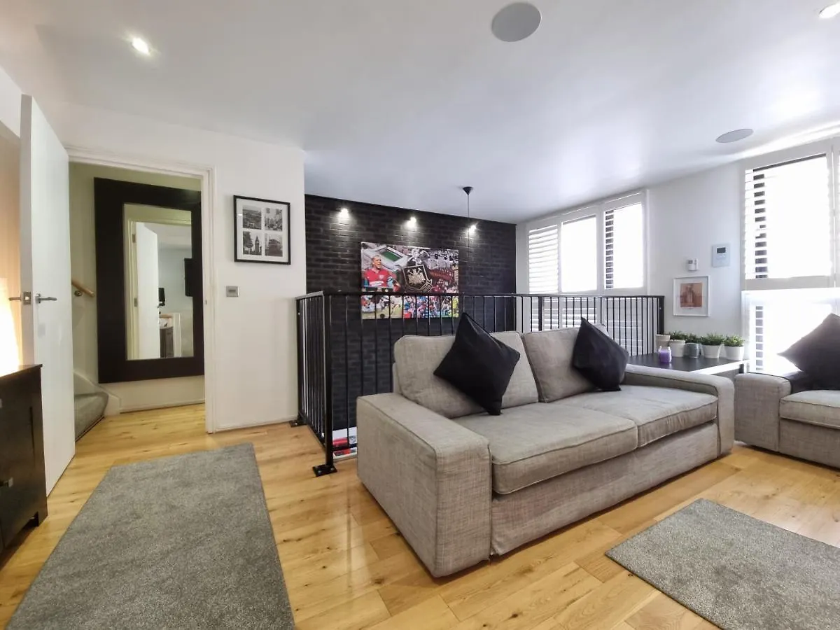 Deluxe Townhouse Zone 1 Brick Lane Villa London United Kingdom
