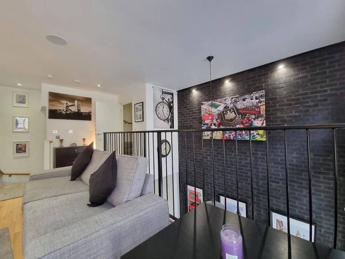 Deluxe Townhouse Zone 1 Brick Lane Villa London Holiday home