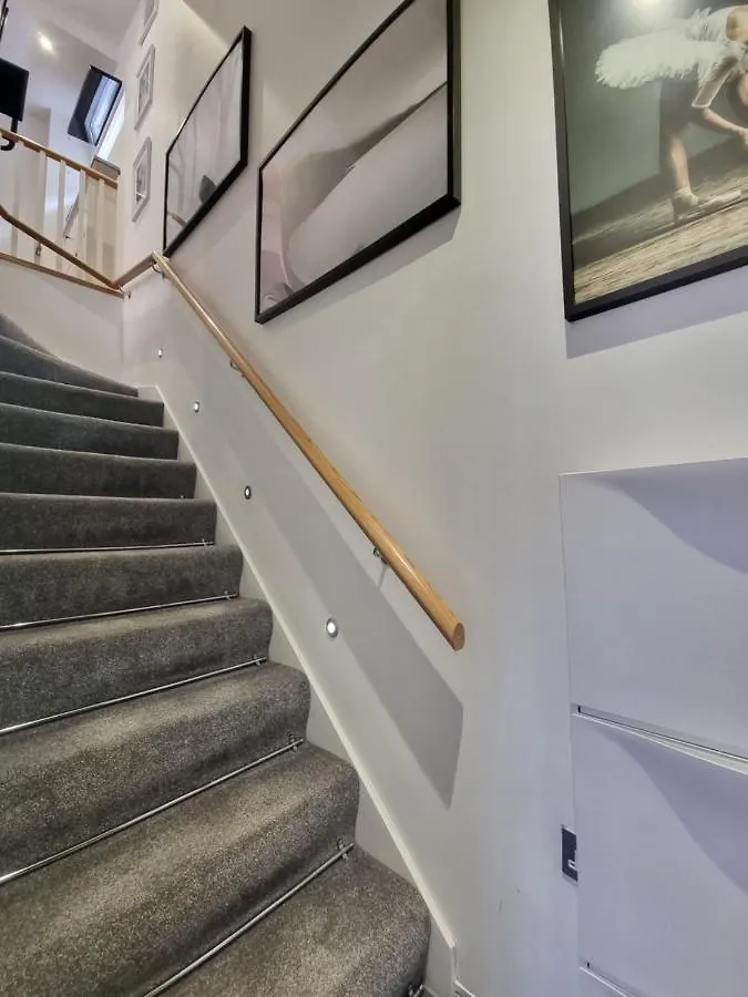 Deluxe Townhouse Zone 1 Brick Lane Villa London